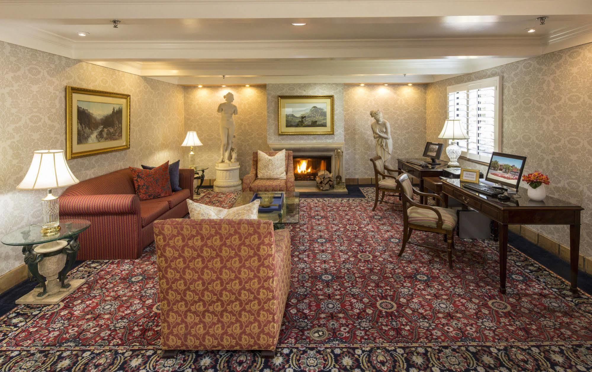 Campbell Inn Hotel Luaran gambar